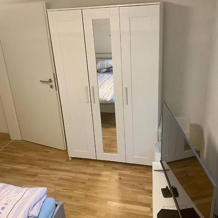 Modernes Studio Mit Separater Kueche 로이틀링겐 외부 사진