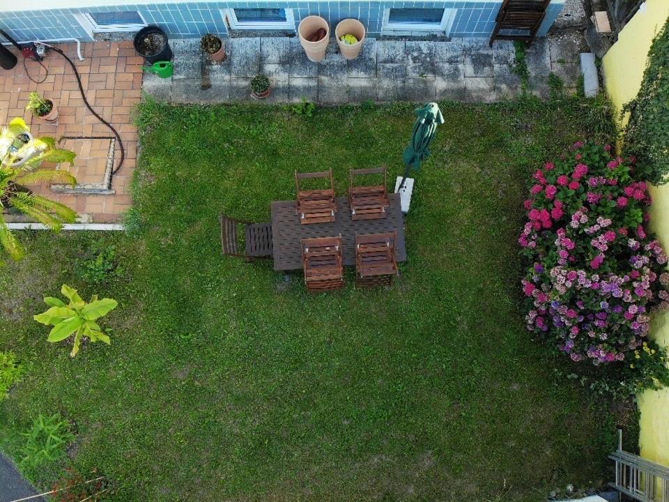 Modernes Studio Mit Separater Kueche 로이틀링겐 외부 사진