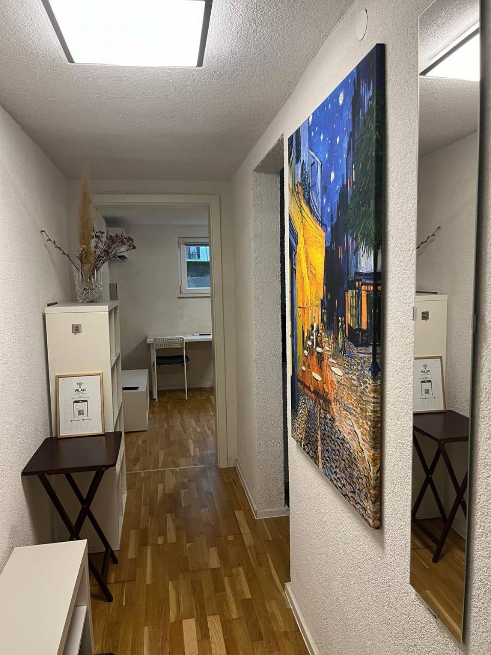 Modernes Studio Mit Separater Kueche 로이틀링겐 외부 사진