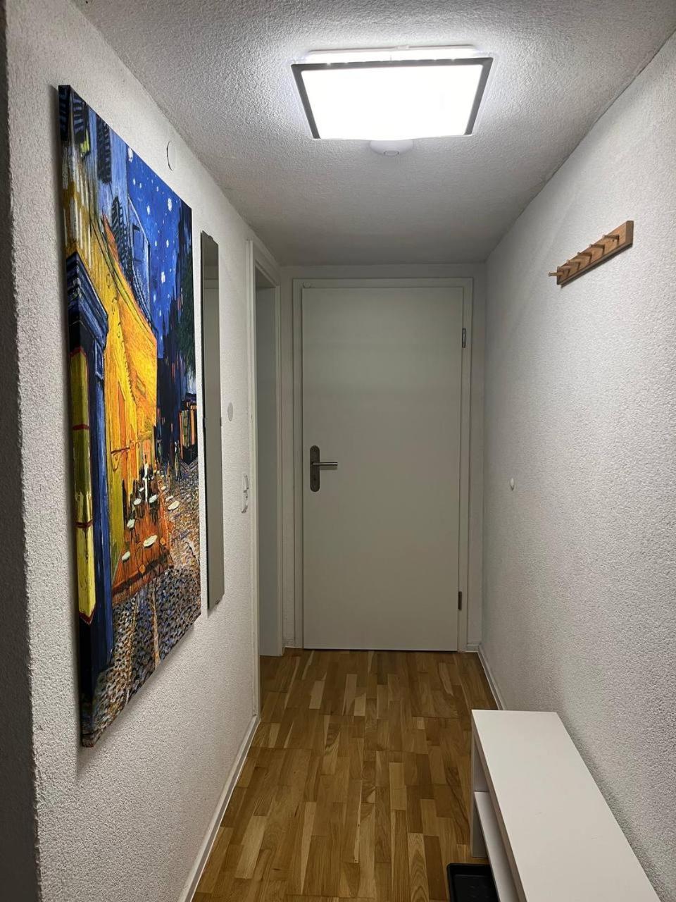 Modernes Studio Mit Separater Kueche 로이틀링겐 외부 사진